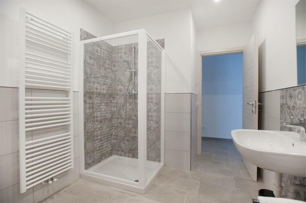 Residenza Picalof Apartment Torbole Sul Garda Bagian luar foto