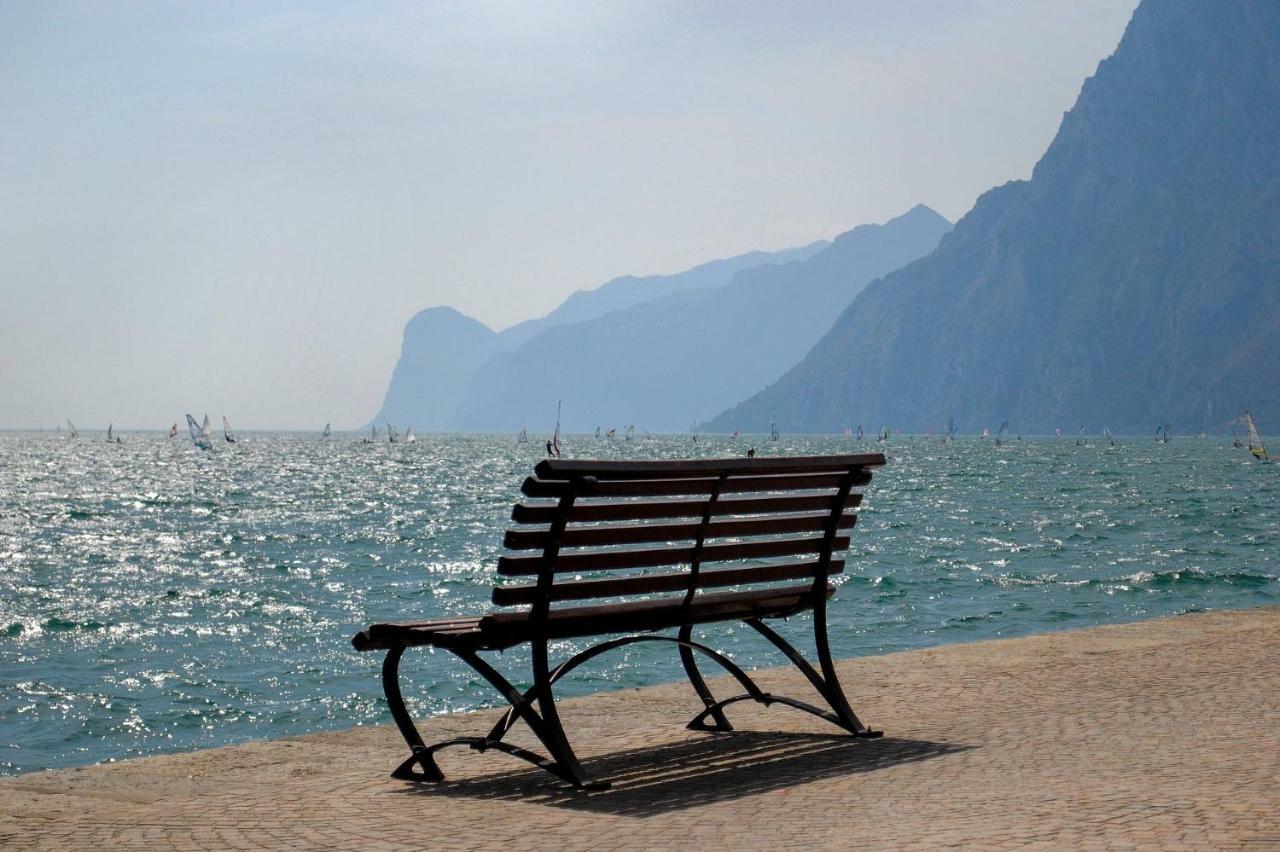 Residenza Picalof Apartment Torbole Sul Garda Bagian luar foto