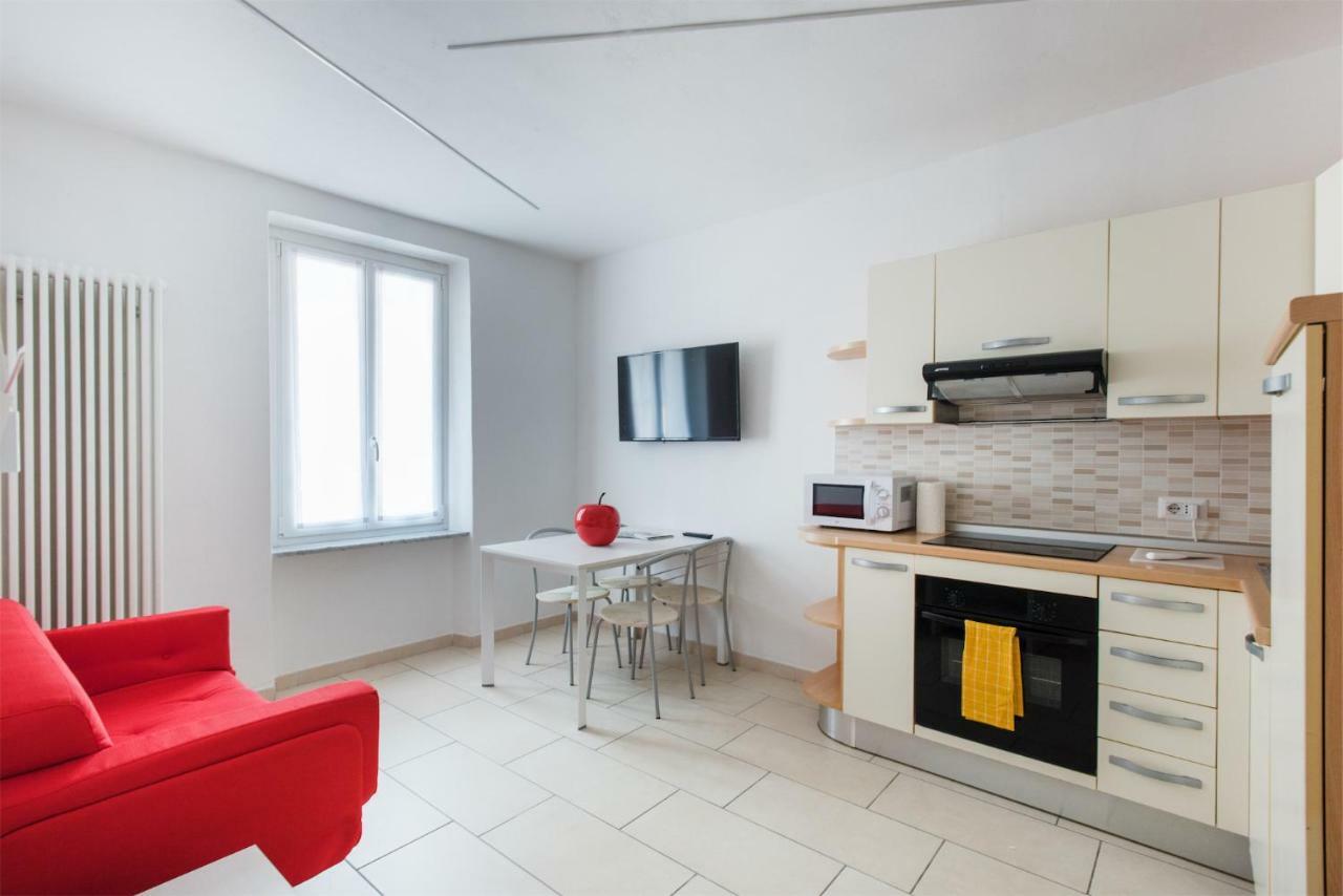 Residenza Picalof Apartment Torbole Sul Garda Bagian luar foto