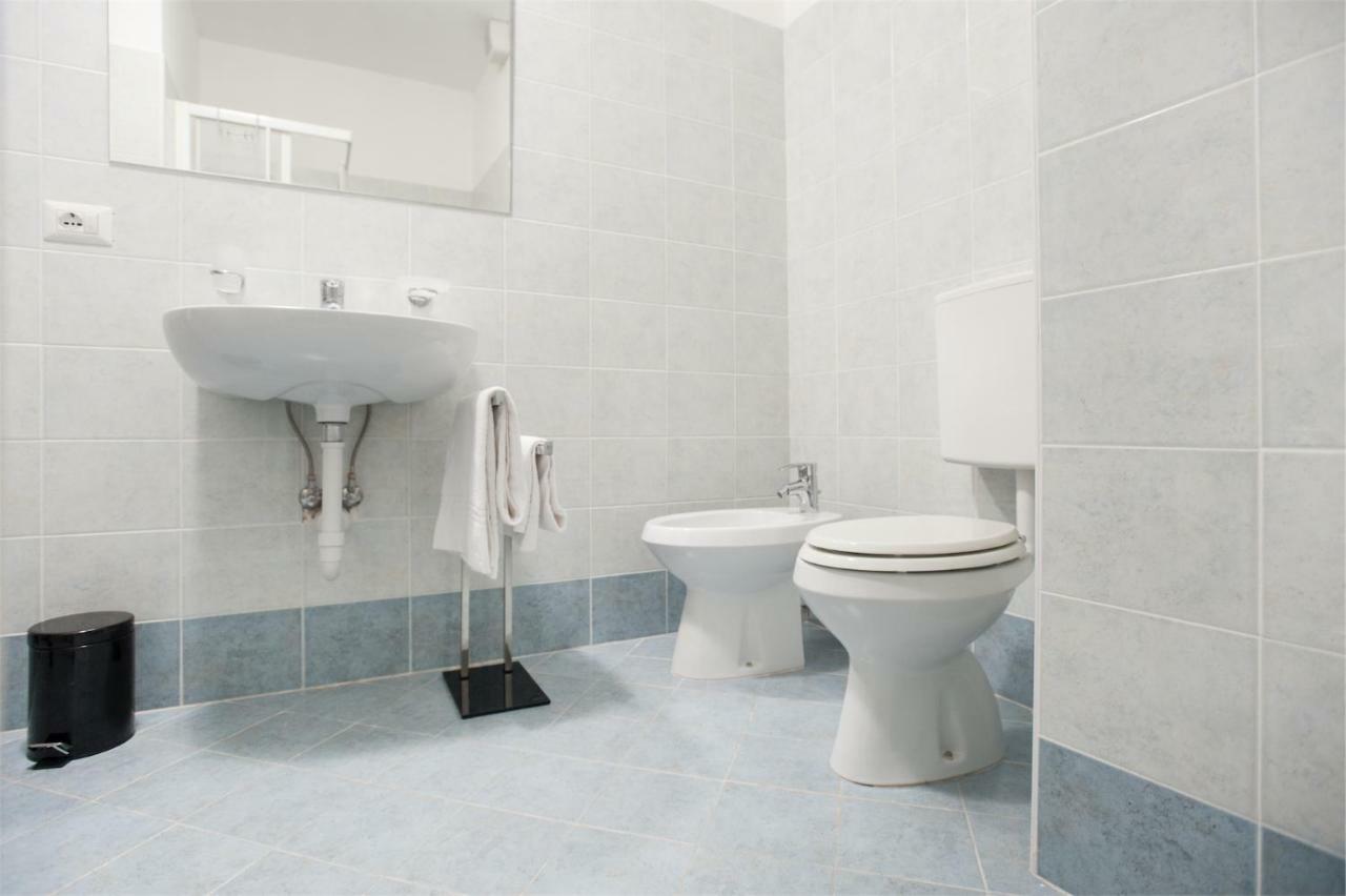 Residenza Picalof Apartment Torbole Sul Garda Bagian luar foto